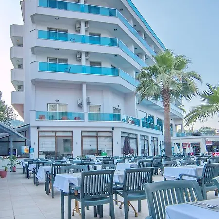 Club Palm Отель 2*