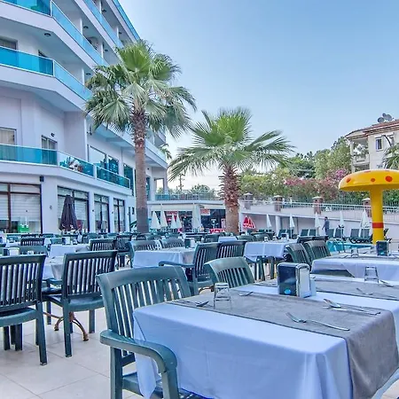 Club Palm Отель Armutalan